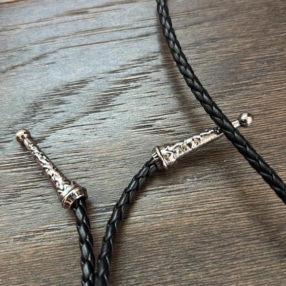 YMI Bolo Tie Turquoise stone on silver, slide, leatherette neck tie - Picture 6 of 8